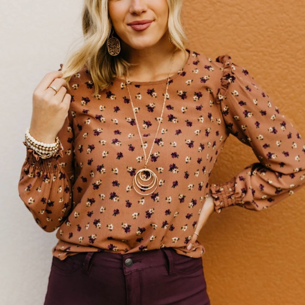 Long Sleeve Floral Print Ruffle Top